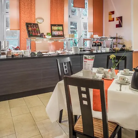 호텔 Vitalhotel Weisse Elster